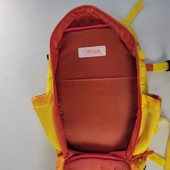 Wolfpak fire 🔥 Backpack - Picture 3 of 6